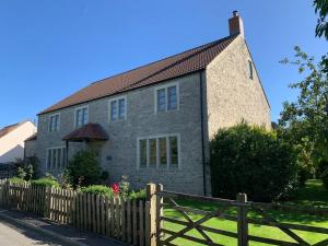 Stunning detached house near Bruton - 4-star hotels in Shepton Mallet