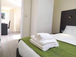 The Beech Flat - Self contained one bedroom flat with parking - 3hvězdičkové hotely ve městě Oxford