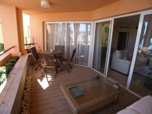 Apartamento Puerto de Sotogrande con vistas al mar