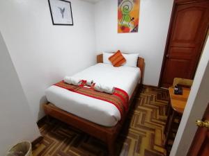 Hostal Turistico ILLAPA CUSCO 119