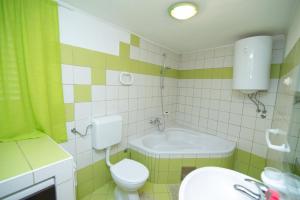 Apartments by the sea Veli Losinj, Losinj - 19196