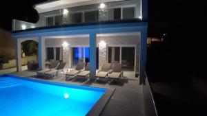 Pool-Villa „4 Seasons“ Seaview