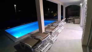 Pool-Villa „4 Seasons“ Seaview