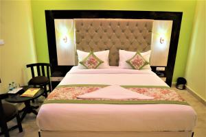 Airport Hotel Shivaka Inn