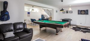 Mandalina HR Luxury Villa with Private Pool, Tennis Court and Boccie Alley