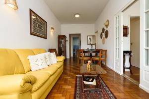 2 Quartos em Copacabana com Garagem | BC 473704