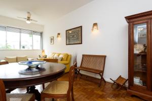 2 Quartos em Copacabana com Garagem | BC 473704