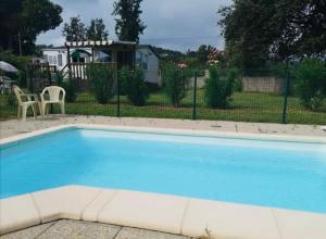 Bungalow & piscine - 6 personnes