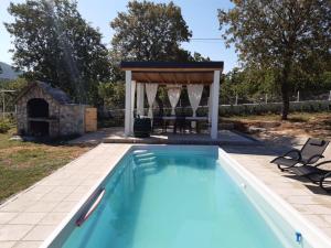 Villa Marie with pool, two bedrooms for 4+2kids