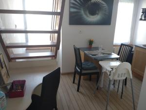 Appartements Quartier calme sur le port de plaisance et le GR34 : photos des chambres