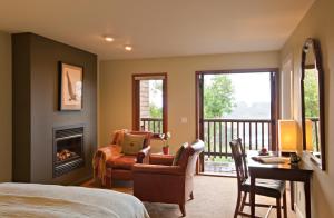 Queen Room room in Brewery Gulch Inn