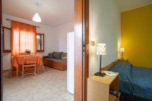 Testa di Monaco - Basic Beach Accommodations