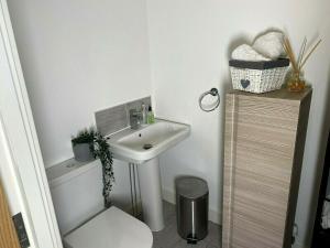 Igloo Magnolia Luxe Townhouse Stay I Free Parking