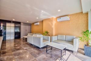 Alba Premier, Ahmedabad