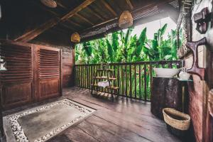 Villa Ellya Areguling, for 8-10 Pax