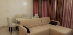 Luxe Highway Residencies