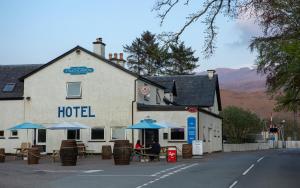 The Strathcarron Hotel