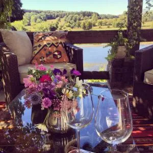 La Maison Blanche de Martué - 希尼