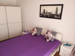 3 bedroom apartment with terrace and free parking 