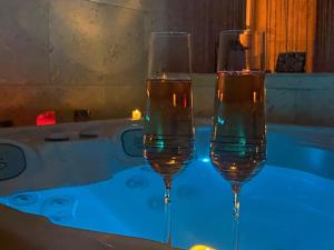 Maisons d'hotes Le Prieure- Suites de Prestige avec spa privatif- nuit romantique proche Toulouse : photos des chambres