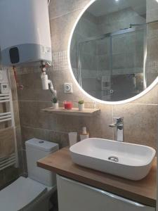Appartements Exotic Stones Hyper Centre Fontaine Moussue : photos des chambres