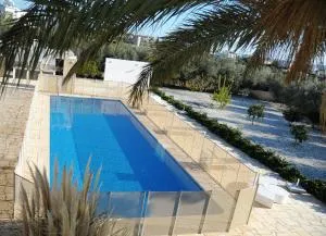 Luxury 6 bedroom villa with privet pool in Paphos - Mesana