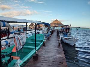 Papitos Bacalar Hotel and Marina