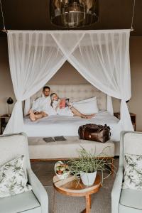 Kifaru Luxury Lodge