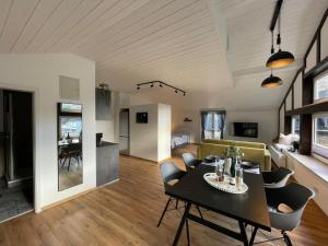 Turteltäubchen am Taubenhaus Residenz Moselliebe