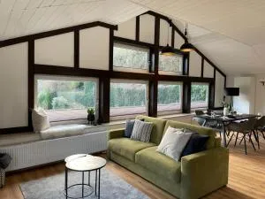 Turteltäubchen am Taubenhaus Residenz Moselliebe - 劳森豪森