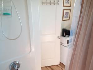 Room in Campbell with Own Bthrm