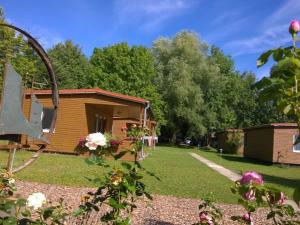 Ferienhaus mit Kamin am Achterwasser in Lütow