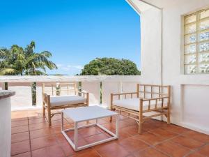 Le Dog Beach Club - chic home with pool