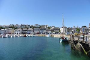 Maisons de vacances Holiday Home in Plouhinec by Audierne Bay : photos des chambres