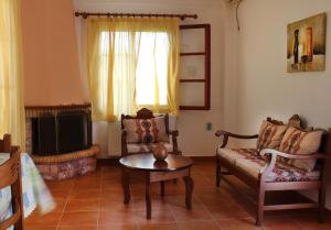 Ikaria Utopia - Cusco Studios