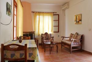 Ikaria Utopia - Cusco Studios