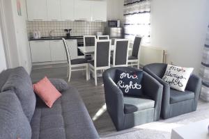 Apartment in Maslenica with Sea View