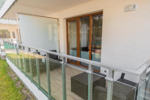 APARTAMENTY MIERZEJA - STEGNA PARK STUDIO, 500 m od plaży, bezpłatny meleks