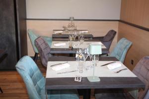 Hotels Logis Hotel- Restaurant La Renaissance : photos des chambres