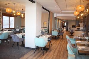 Hotels Logis Hotel- Restaurant La Renaissance : photos des chambres