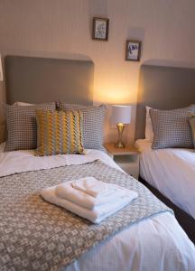 Hollicarrs - Bluebell Lodge