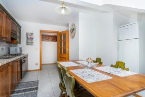 GuestHost - Penthouse Central apartments vista Monte Priesnig