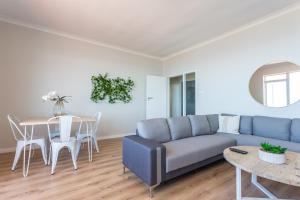 Woodlands Apartments