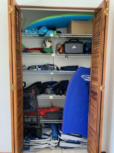 Kahaluu Bay Village 201 by Casago Kona - Snorkeling, Surfing and Spaciousness