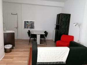 Chiado Open World Hostel