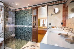 Hotels Hotel de la Loze : photos des chambres