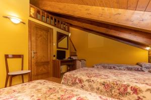 Triple Room - Attic room in Hotel Solana