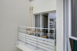 Appartements Chic apart with parking and balcony : photos des chambres