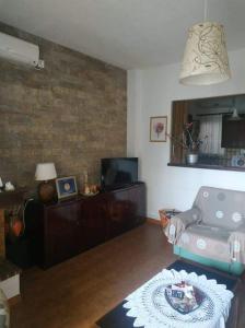 Violet Bedroom and Apartment