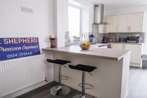 Shepherds Rest Apartments Central Location With Parking